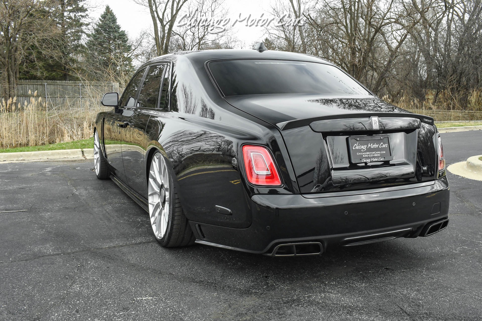 Used-2021-Rolls-Royce-Phantom-Mansory-Package-Carbon-Fiber-Anrky-Wheels-LOADED-Starlight-Headliner