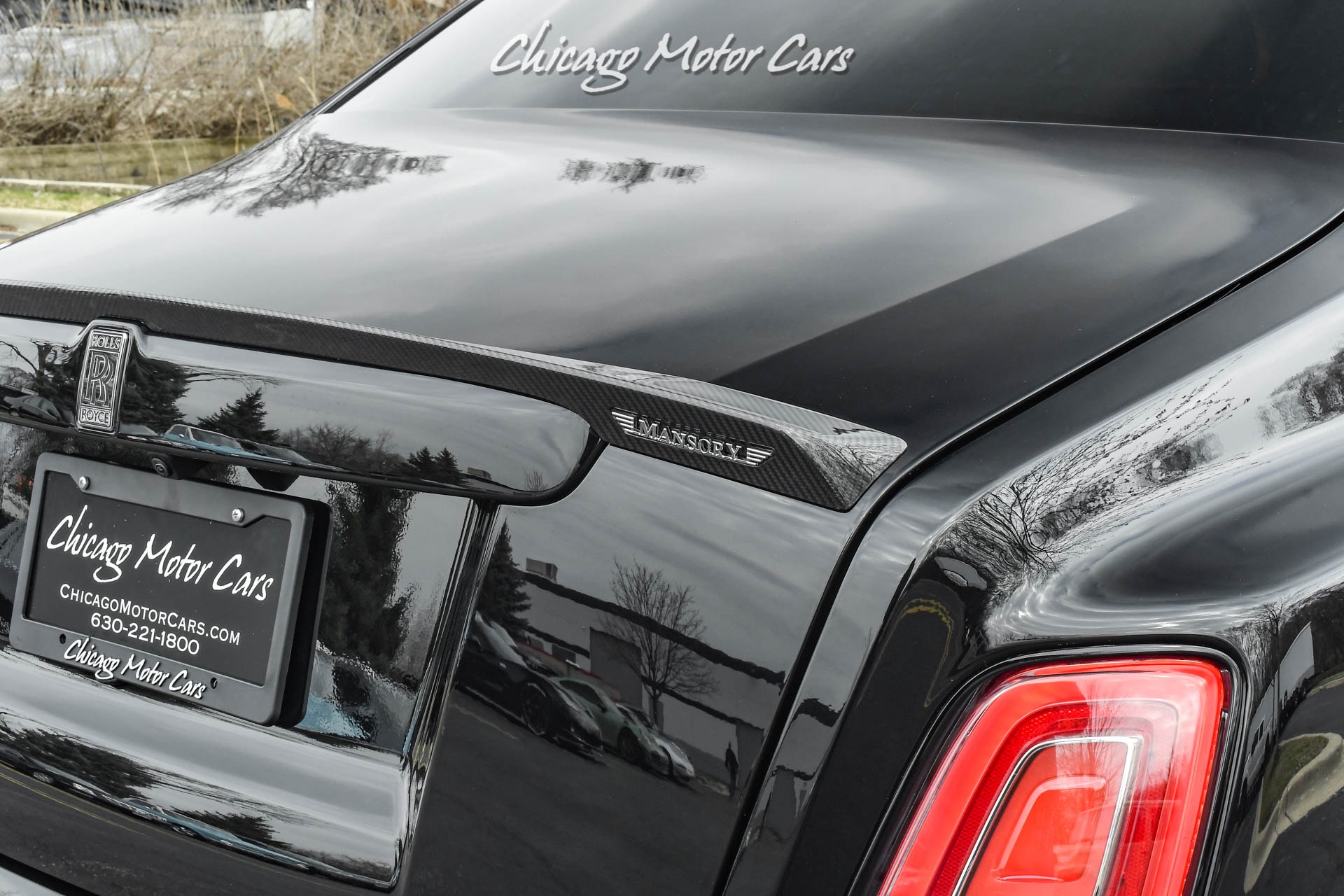 Used-2021-Rolls-Royce-Phantom-Mansory-Package-Carbon-Fiber-Anrky-Wheels-LOADED-Starlight-Headliner