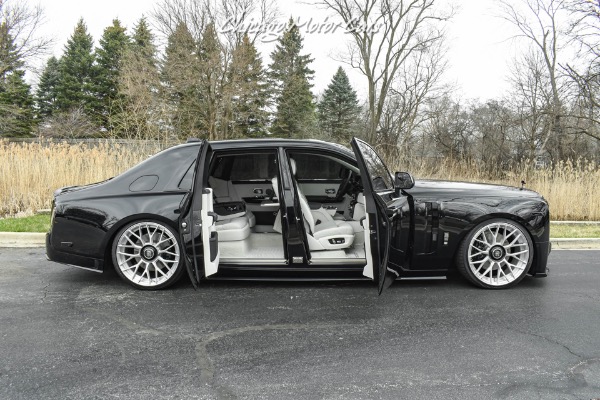 Used-2021-Rolls-Royce-Phantom-Mansory-Package-Carbon-Fiber-Anrky-Wheels-LOADED-Starlight-Headliner