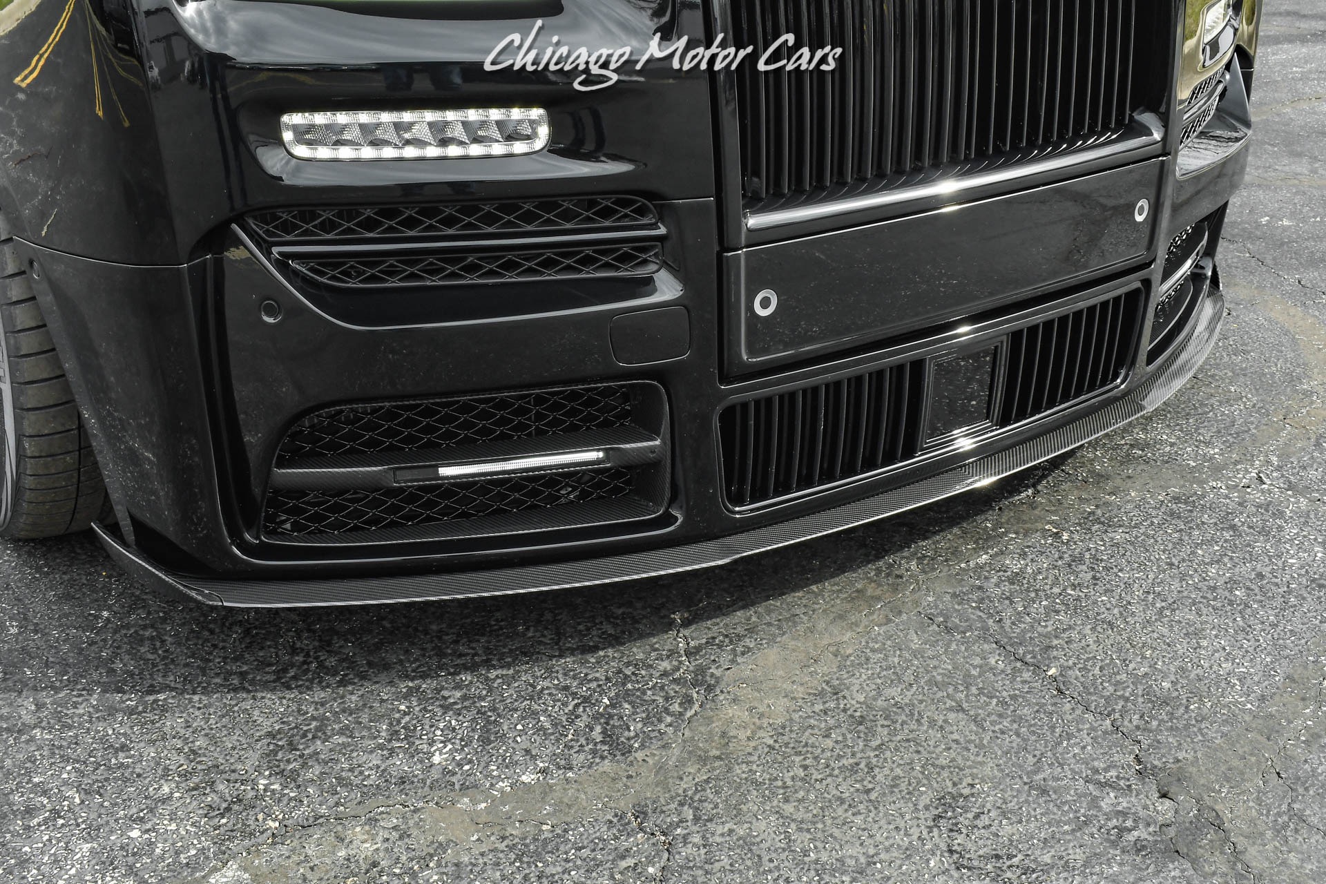 Used-2021-Rolls-Royce-Phantom-Mansory-Package-Carbon-Fiber-Anrky-Wheels-LOADED-Starlight-Headliner