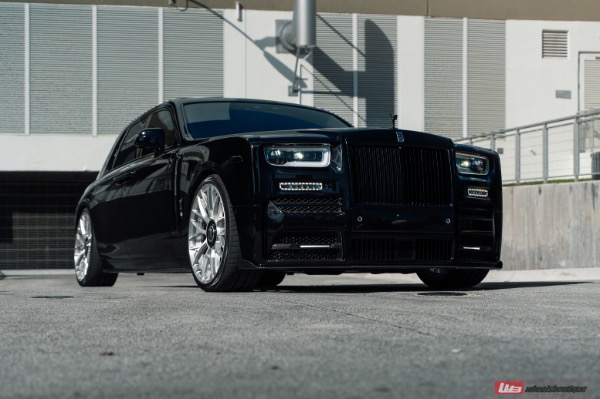 Used-2021-Rolls-Royce-Phantom-Mansory-Package-Carbon-Fiber-Anrky-Wheels-LOADED-Starlight-Headliner