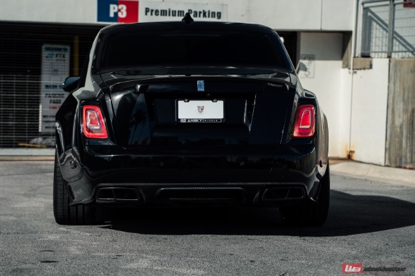 Used-2021-Rolls-Royce-Phantom-Mansory-Package-Carbon-Fiber-Anrky-Wheels-LOADED-Starlight-Headliner