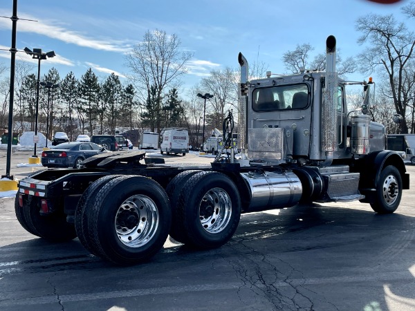 Used 2012 Peterbilt 388 Day Cab - 475 Horsepower - 10 Speed - WET KIT! for sale Sold at Chicago Motor Cars in West Chicago IL 60185 5