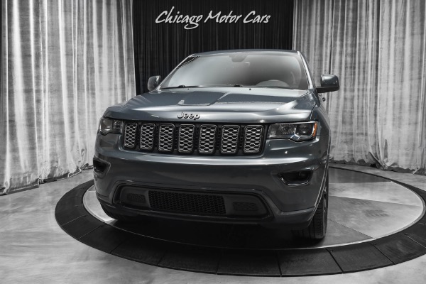 Used 2017 Jeep Grand Cherokee Altitude SUV RARE Rhino Grey Paint UConnect 8.4 Display 20inch Wheels for sale Sold at Chicago Motor Cars in West Chicago IL 60185 2