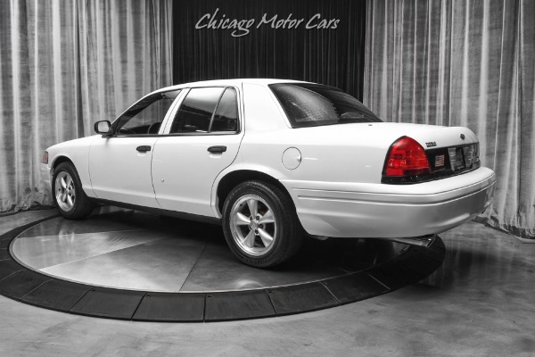 Used 2011 Ford Crown Victoria Police Interceptor Sedan 4.6L V8! FUN Cruiser! for sale Sold at Chicago Motor Cars in West Chicago IL 60185 3