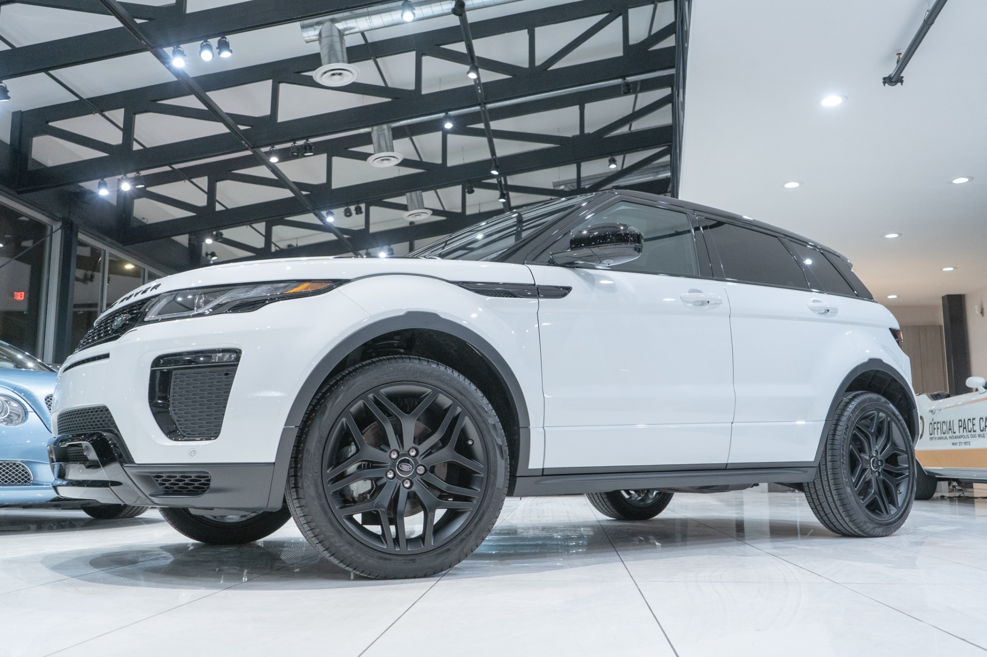 Used-2017-Land-Rover-Range-Rover-Evoque-HSE-Dynamic-4X4-BLACK-DESIGN-PACKAGE-COLD-CLIMATE-PACKAGE-PANORAMIC-SUNROOF