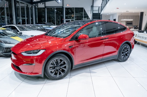 Used 2022 Tesla Model X Plaid 1020HP Full Self Driving! Six Seat! Black & White Prem Carbon Fiber for sale Sold at Chicago Motor Cars in West Chicago IL 60185 3