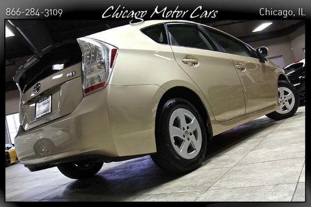 New-2011-Toyota-Prius-III