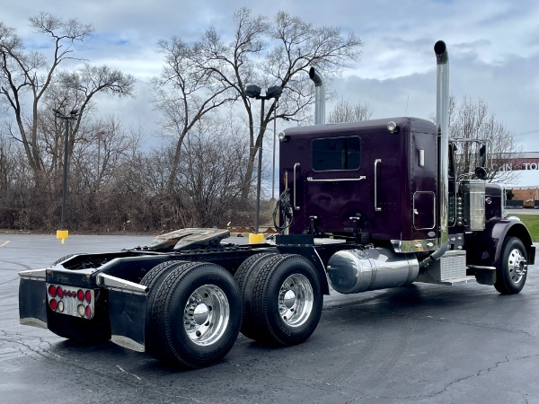 Used 2012 Peterbilt 389 Flat Top Sleeper - Cummins ISX - 18 Speed Manual - PTO for sale Sold at Chicago Motor Cars in West Chicago IL 60185 5