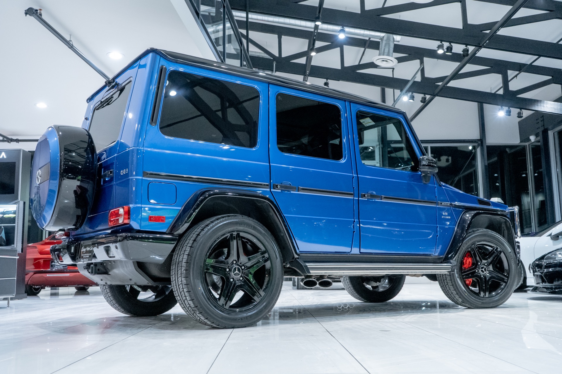 Used-2018-Mercedes-Benz-G63-AMG-4Matic-SUV-RARE-Designo-Manufaktur-Mauritius-Blue-Night-Pkg-LOADED