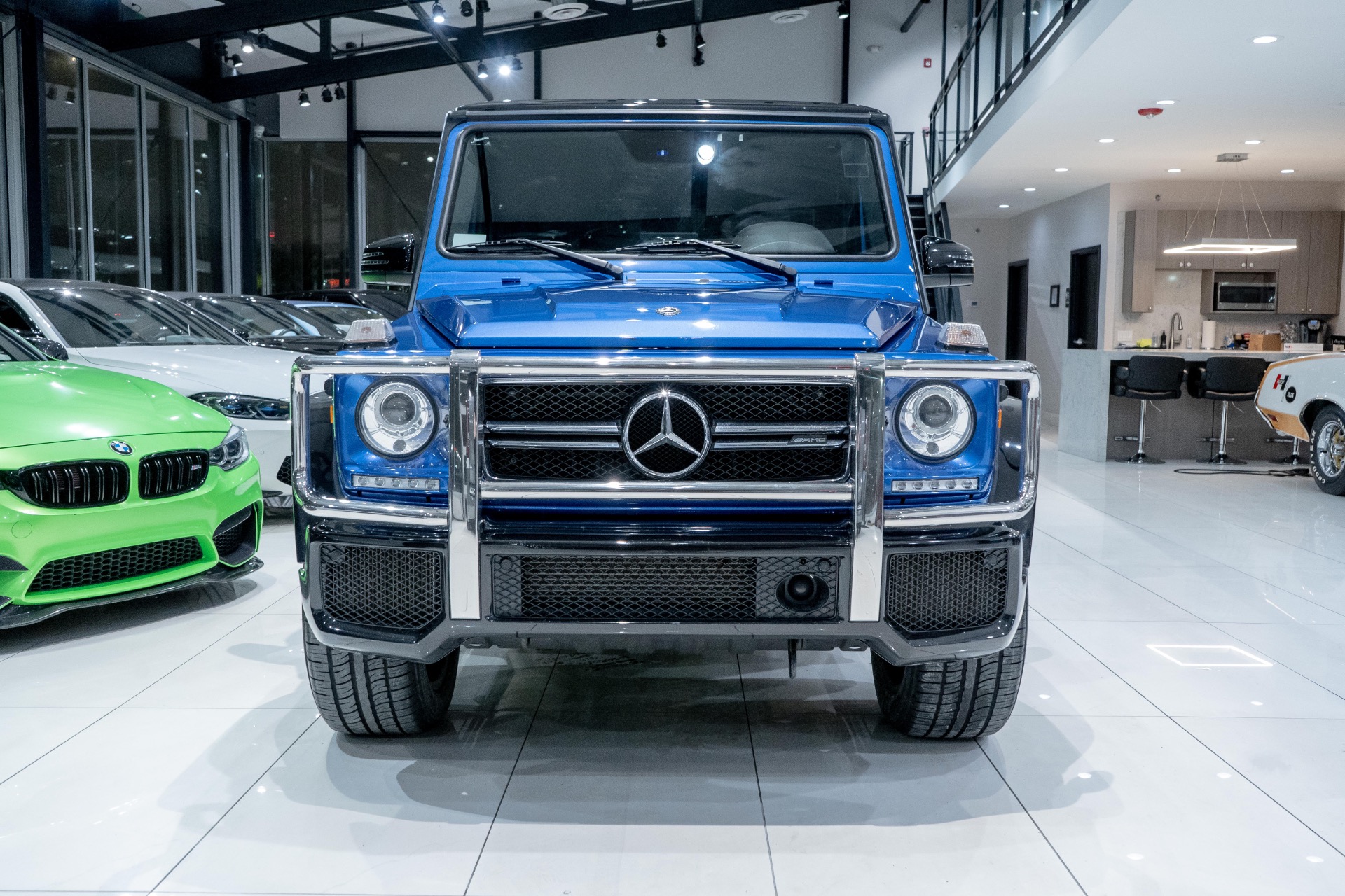 Used-2018-Mercedes-Benz-G63-AMG-4Matic-SUV-RARE-Designo-Manufaktur-Mauritius-Blue-Night-Pkg-LOADED