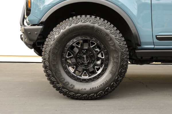 Used-2021-Ford-Bronco-First-Edition-Advanced-4X4-SUV-Area-51-WELD-Wheels-LOADED