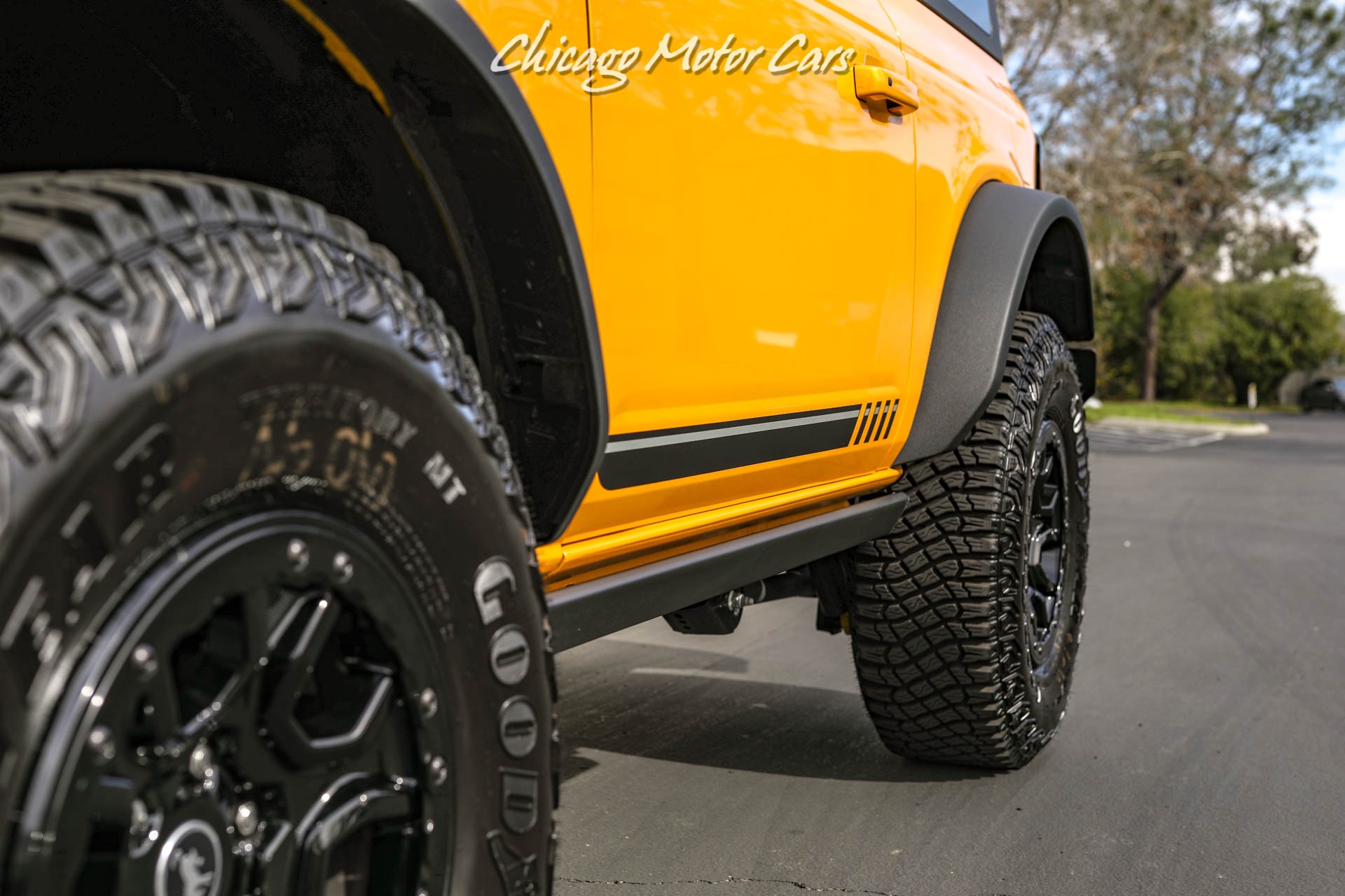 Used-2021-Ford-Bronco-First-Edition-Advanced-4X4-SUV-Cyber-Orange-Metallic-ONLY-800-Miles-LOADED