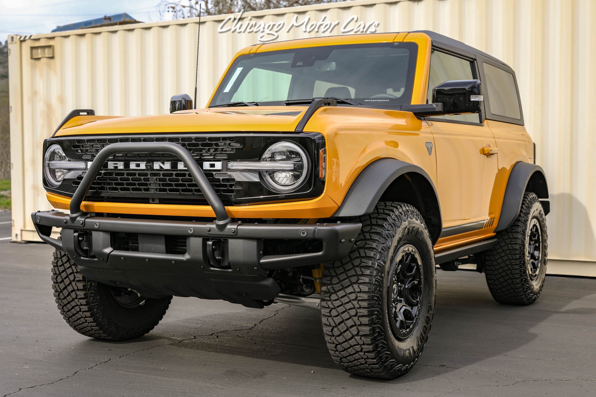 Used-2021-Ford-Bronco-First-Edition-Advanced-4X4-SUV-Cyber-Orange-Metallic-ONLY-800-Miles-LOADED