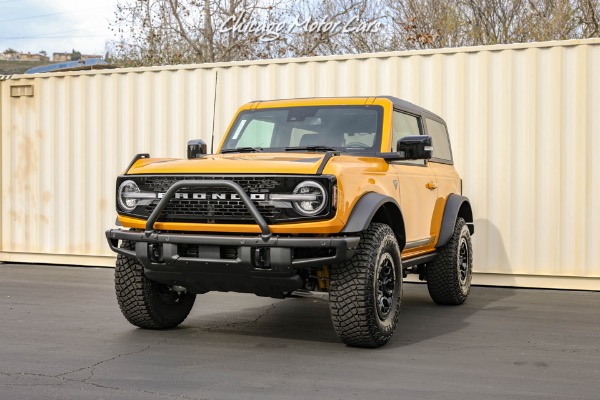 Used 2021 Ford Bronco First Edition Advanced 4X4 SUV Cyber Orange Metallic ONLY 800 Miles! LOADED for sale Sold at Chicago Motor Cars in West Chicago IL 60185 4