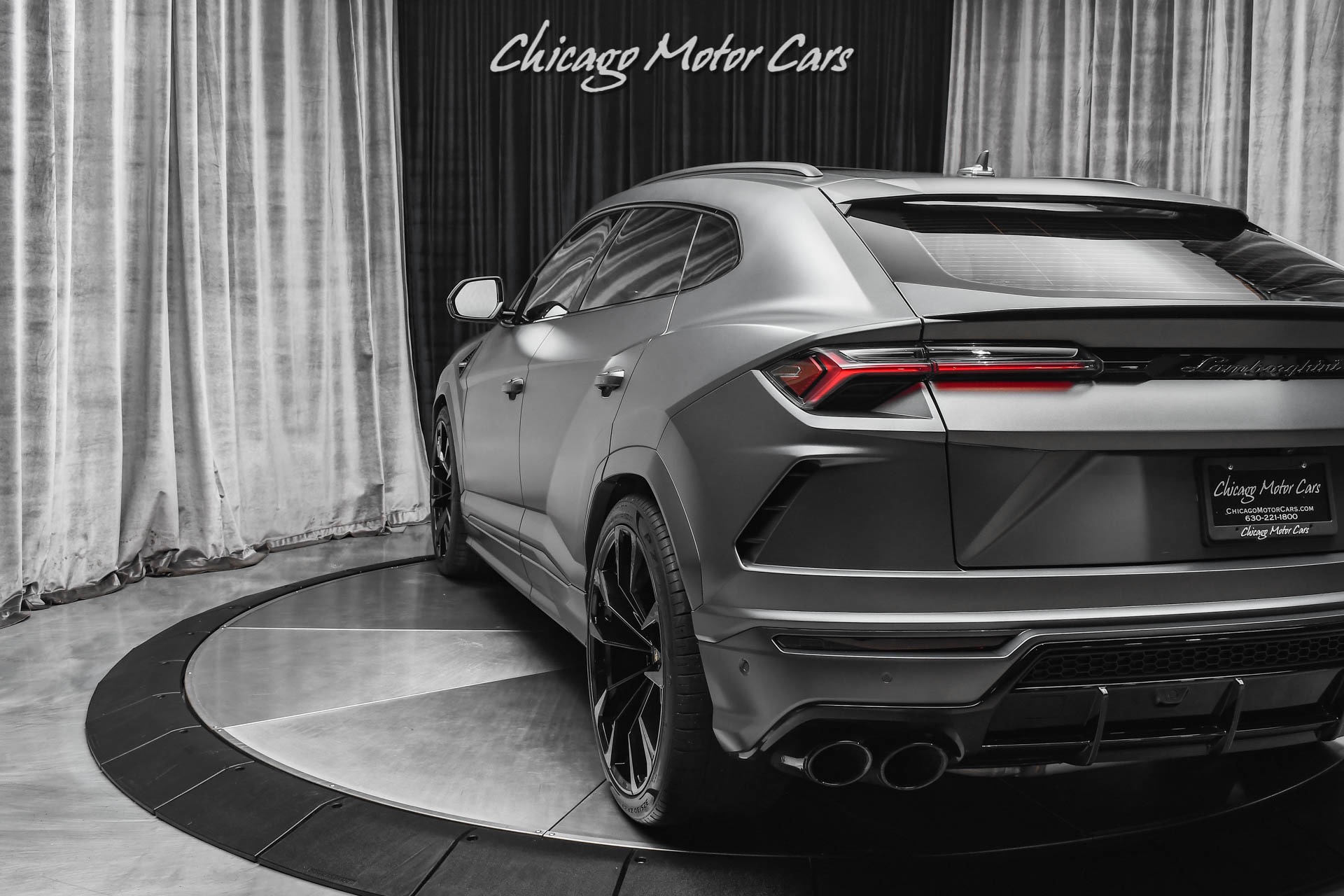 Used-2020-Lamborghini-Urus-Full-Satin-XPEL-PPF-Carbon-Fiber-Loaded-with-Options-Full-ADAS-Pack