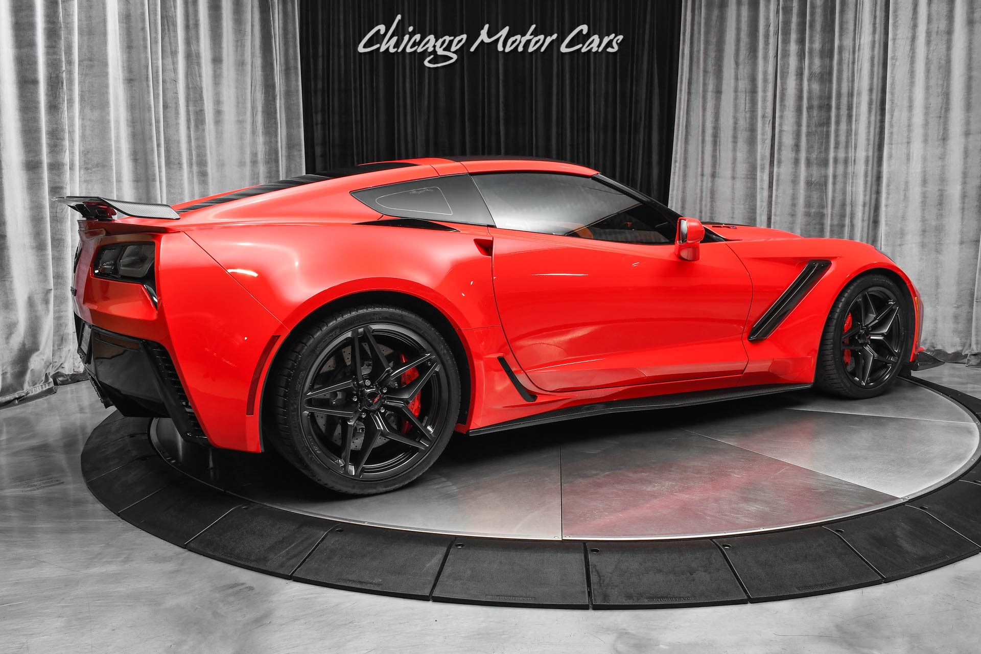 Used-2019-Chevrolet-Corvette-ZR1-3ZR-Coupe-7-Speed-Manual-Hot-Color-Combo