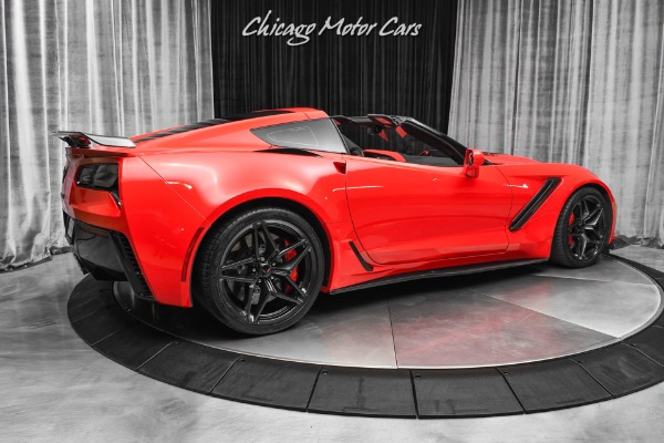 Used 2019 Chevrolet Corvette ZR1 3ZR Coupe 7-Speed Manual! Hot Color Combo! for sale Sold at Chicago Motor Cars in West Chicago IL 60185 5