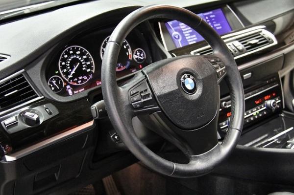 New-2011-BMW-535i--Gran-Turismo