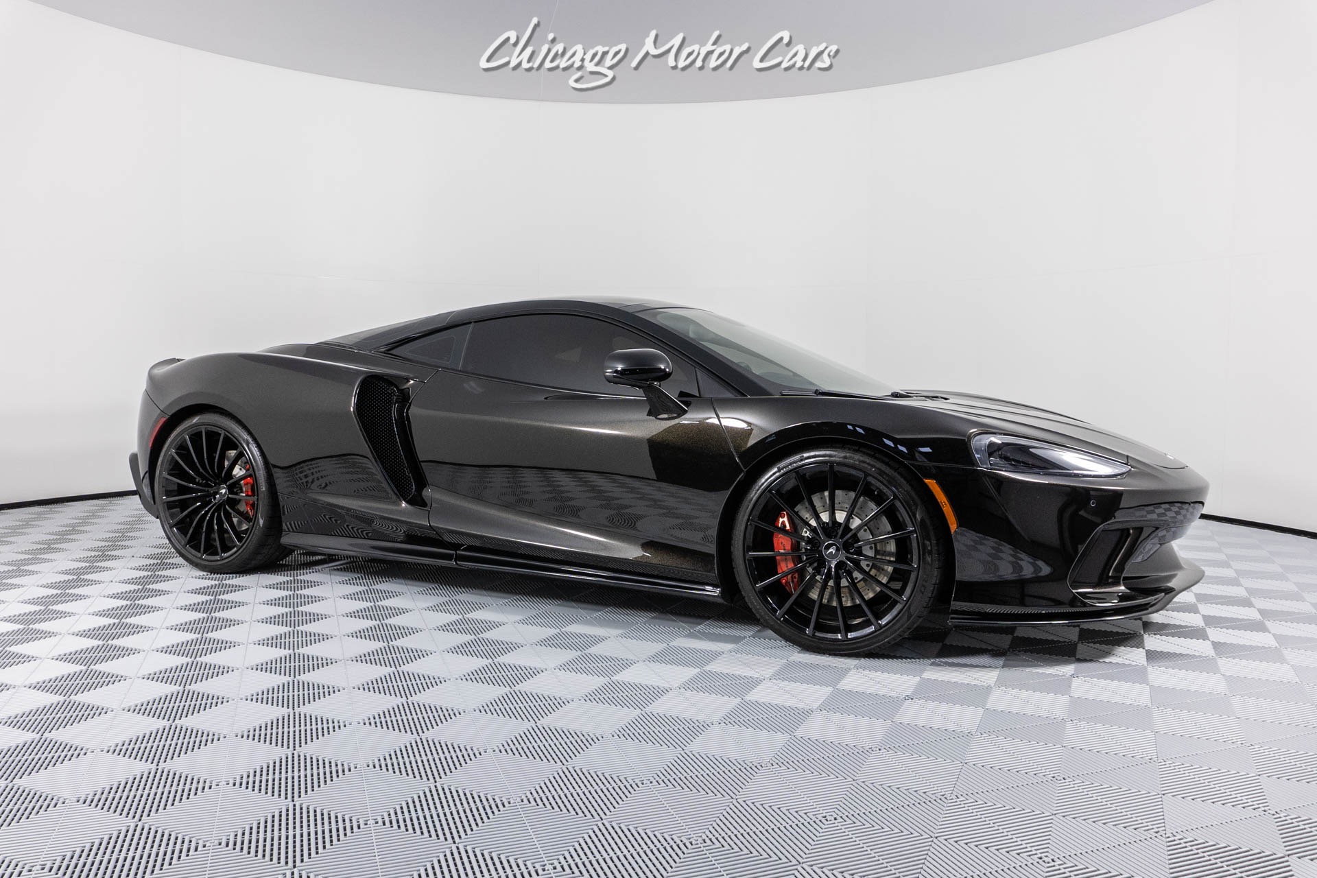 Used 2020 McLaren GT Premium Pack Sports Exhaust P22 luxe ONLY 3k Miles