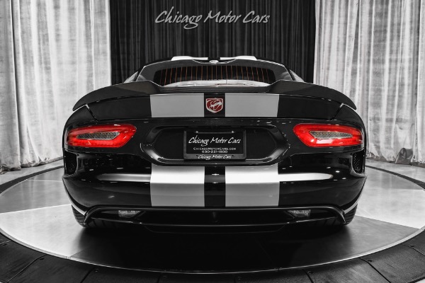 Used 2015 Dodge Viper GT Coupe Only 2k Miles! Exterior Carbon Fiber Pkg! Aero Pkg! GTS Stripes! for sale Sold at Chicago Motor Cars in West Chicago IL 60185 4