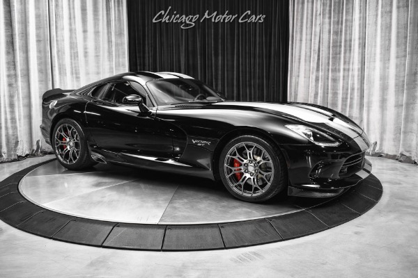 Used 2015 Dodge Viper GT Coupe Only 2k Miles! Exterior Carbon Fiber Pkg! Aero Pkg! GTS Stripes! for sale Sold at Chicago Motor Cars in West Chicago IL 60185 6