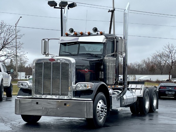 Used 2010 Peterbilt 388 Day Cab Cummins ISX - 485 HP - 10 Speed Manual - PTO for sale Sold at Chicago Motor Cars in West Chicago IL 60185 2