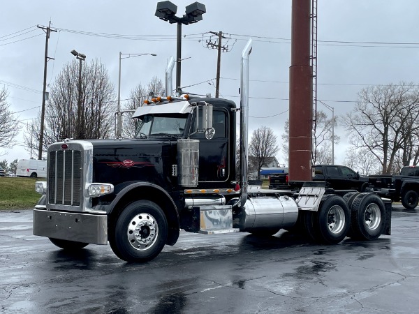 Used 2010 Peterbilt 388 Day Cab Cummins ISX - 485 HP - 10 Speed Manual - PTO for sale Sold at Chicago Motor Cars in West Chicago IL 60185 3