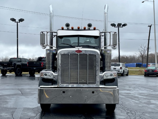 Used 2010 Peterbilt 388 Day Cab Cummins ISX - 485 HP - 10 Speed Manual - PTO for sale Sold at Chicago Motor Cars in West Chicago IL 60185 4