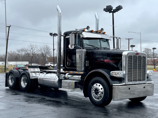 Used 2010 Peterbilt 388 Day Cab Cummins ISX - 485 HP - 10 Speed Manual - PTO for sale Sold at Chicago Motor Cars in West Chicago IL 60185 5
