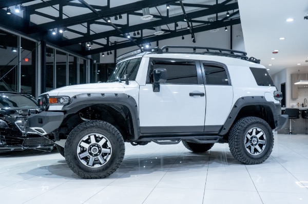 Used 2010 Toyota FJ Cruiser 4WD Tastefully Upgraded + Lifted! Recently Serviced! for sale Sold at Chicago Motor Cars in West Chicago IL 60185 2