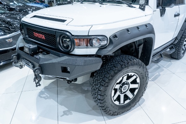 Used 2010 Toyota FJ Cruiser 4WD Tastefully Upgraded + Lifted! Recently Serviced! for sale Sold at Chicago Motor Cars in West Chicago IL 60185 5