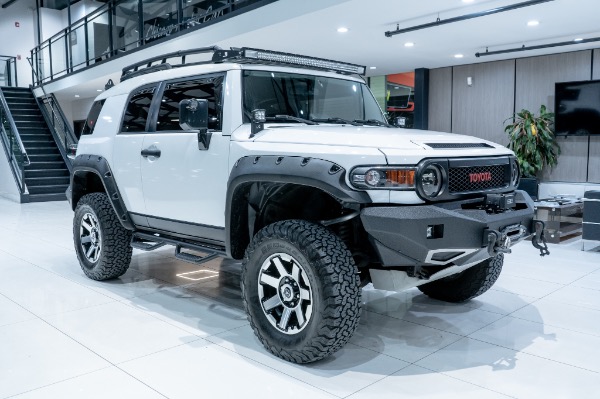 Used 2010 Toyota FJ Cruiser 4WD Tastefully Upgraded + Lifted! Recently Serviced! for sale Sold at Chicago Motor Cars in West Chicago IL 60185 6