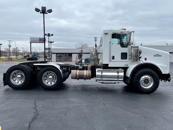 Used 2006 Kenworth T800 HEAVY HAUL DAY CAB - C15 ACERT - 18 Speed - Double Frame for sale Sold at Chicago Motor Cars in West Chicago IL 60185 4