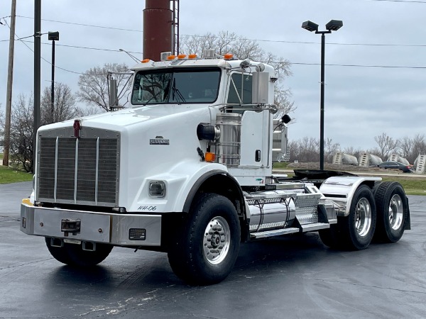 Used 2006 Kenworth T800 HEAVY HAUL DAY CAB - C15 ACERT - 18 Speed - Double Frame for sale Sold at Chicago Motor Cars in West Chicago IL 60185 1