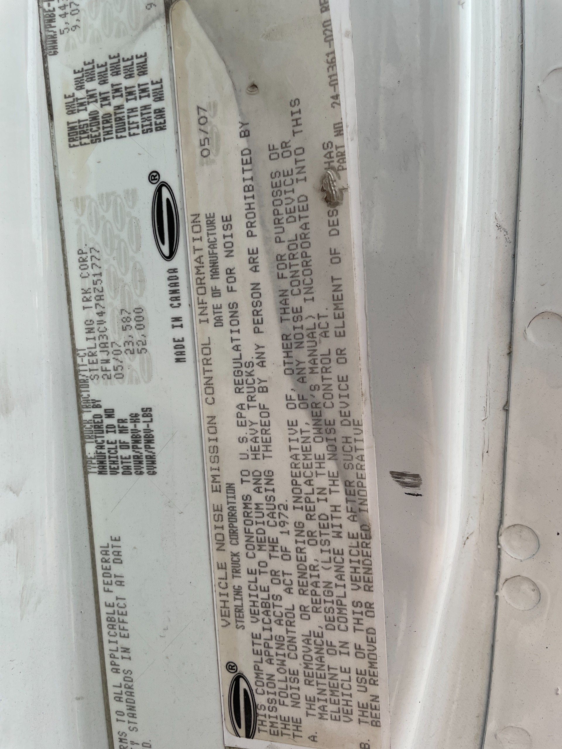 2007 STERLING TRUCK A9500 SERIES - Image 26