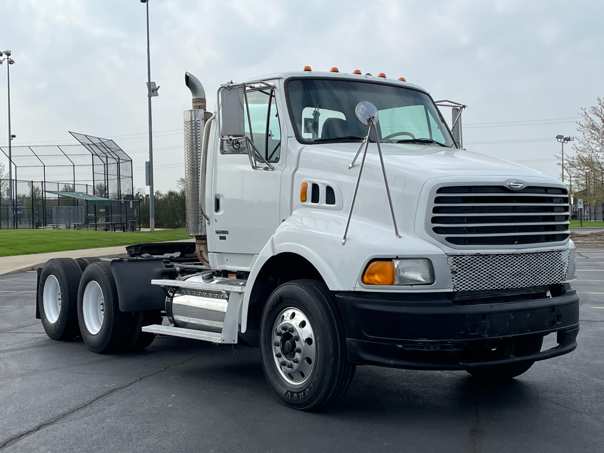 2007 STERLING TRUCK A9500 SERIES - Image 3