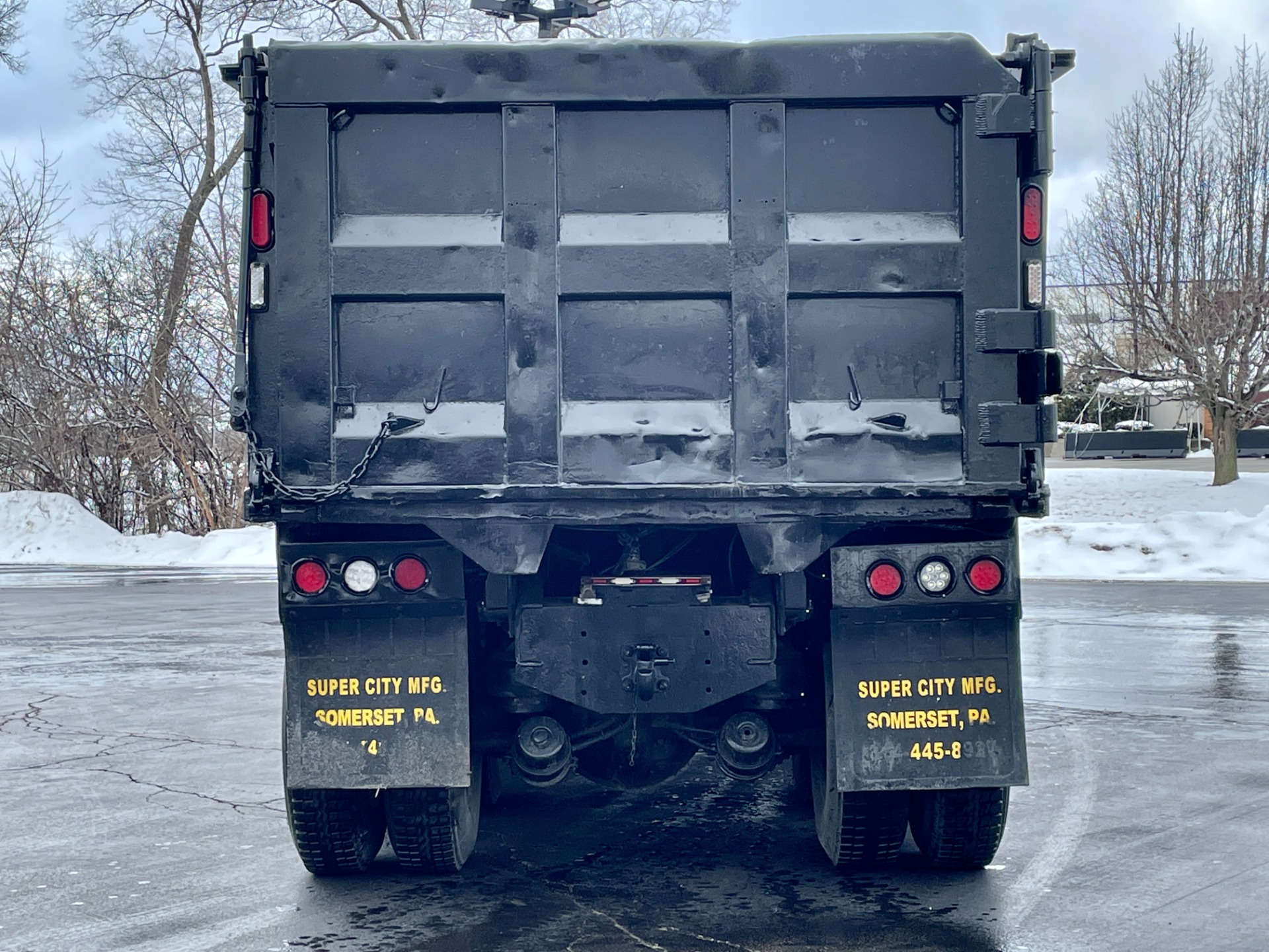 Used-2003-Kenworth-W900-Dump-Truck