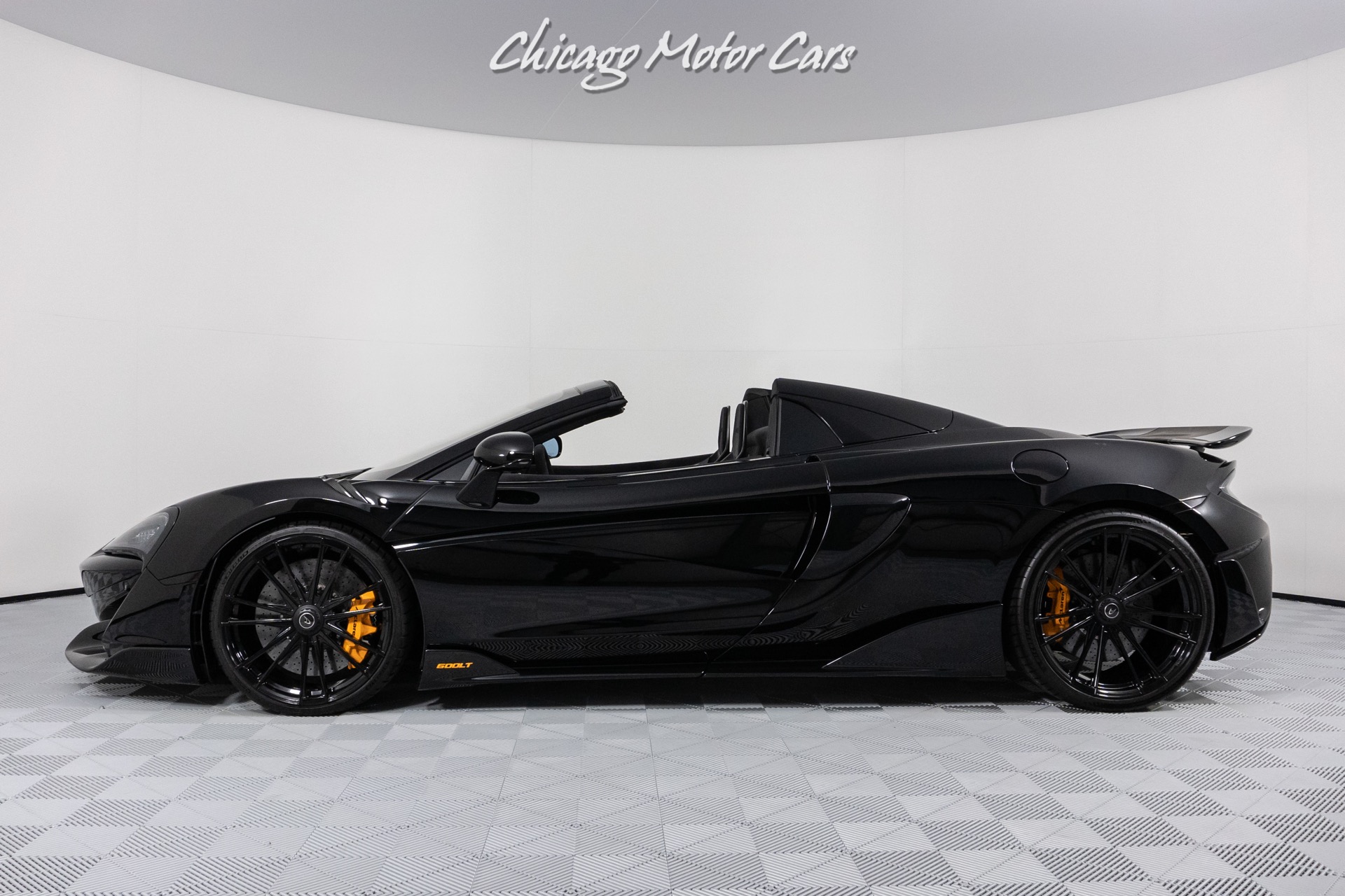 洋楽 COLBERT HAMILTON - LONG BLACK SHINY CAR Used 2020 McLaren 600LT Spider Convertible Huge MSRP Full PPF