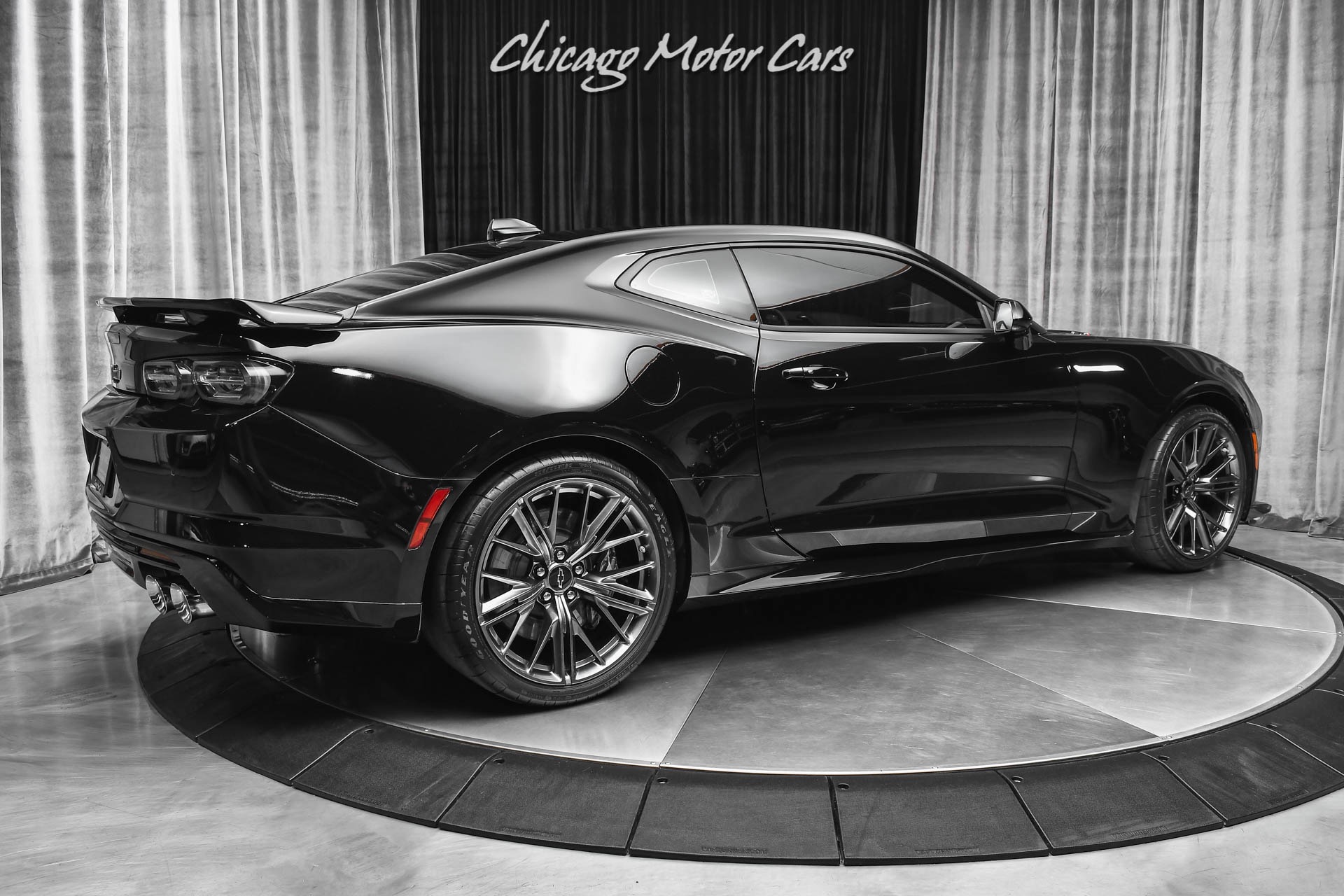 Used-2022-Chevrolet-Camaro-ZL1-Coupe-Black-Jet-Black-ONLY-1180-Miles-10-Speed