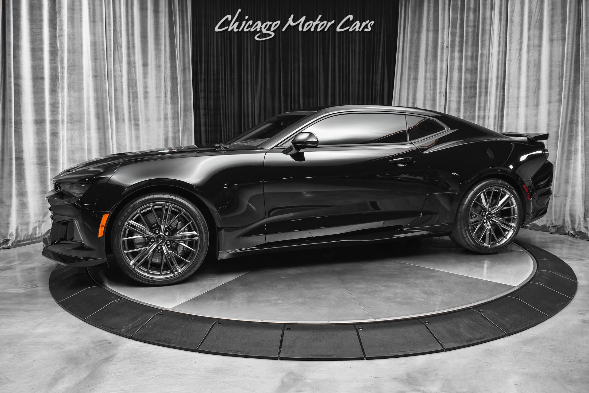 Used-2022-Chevrolet-Camaro-ZL1-Coupe-Black-Jet-Black-ONLY-1180-Miles-10-Speed