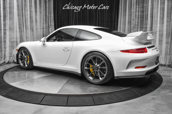 Used 2015 Porsche 911 GT3 Coupe LOW Miles! PCCB! PDLS! Carbon Fiber! Sport Chrono Pkg! LOADED for sale Sold at Chicago Motor Cars in West Chicago IL 60185 3