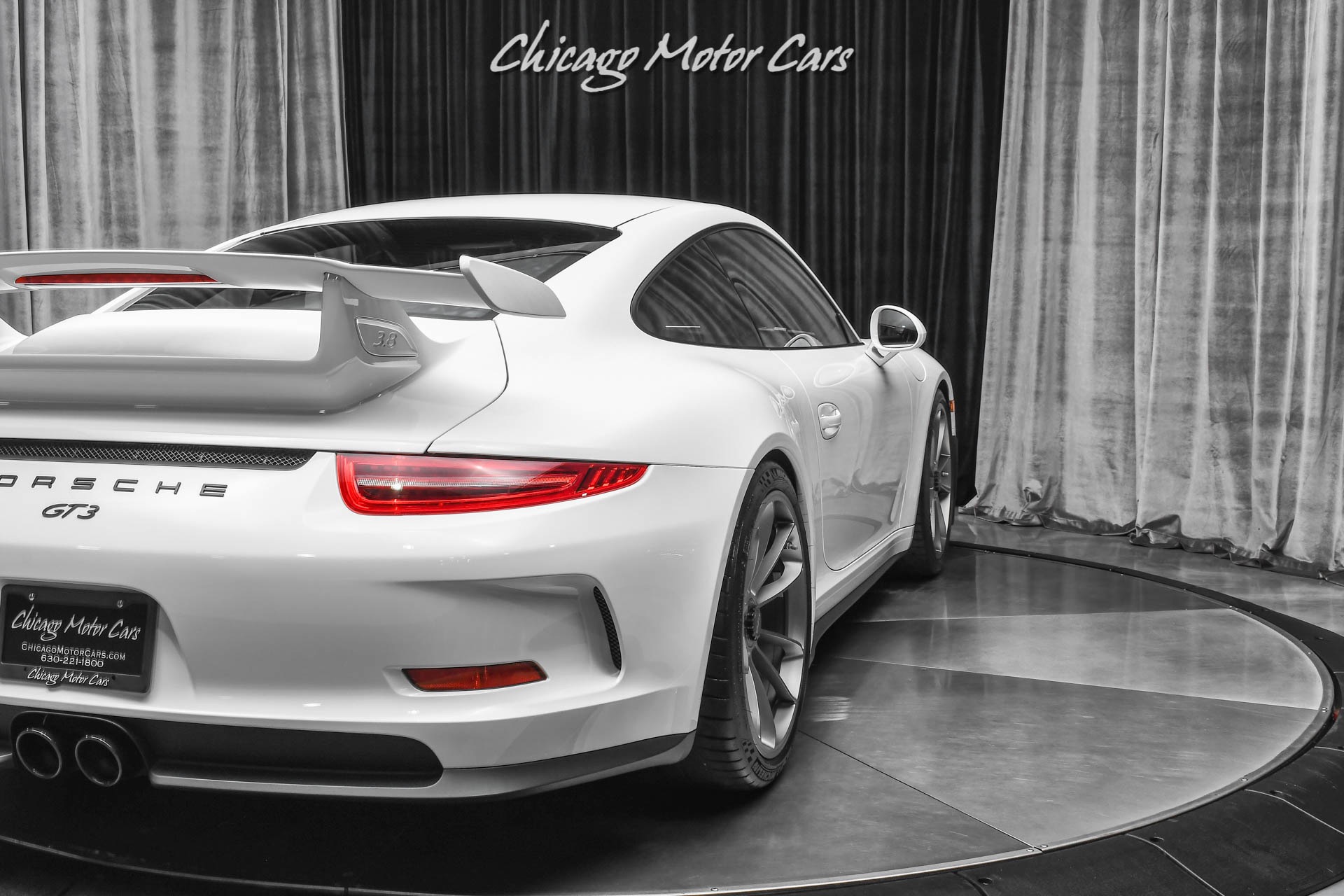Used-2015-Porsche-911-GT3-Coupe-LOW-Miles-PCCB-PDLS-Carbon-Fiber-Sport-Chrono-Pkg-LOADED