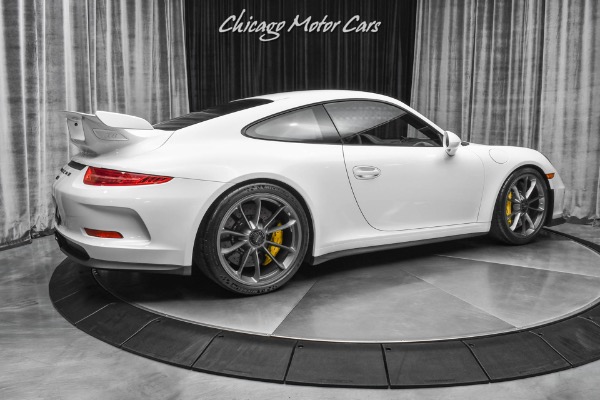 Used 2015 Porsche 911 GT3 Coupe LOW Miles! PCCB! PDLS! Carbon Fiber! Sport Chrono Pkg! LOADED for sale Sold at Chicago Motor Cars in West Chicago IL 60185 5