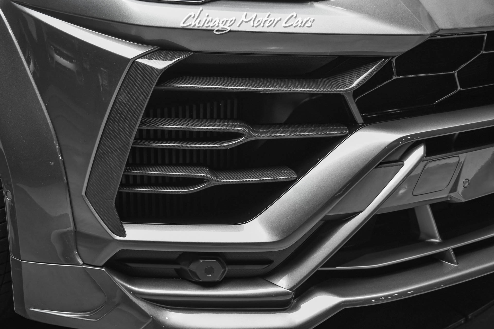 Used-2019-Lamborghini-Urus-SUV-FULL-NOVITEC-Widebody-Incredible-Spec-TONS-of-Carbon-Fiber-LOADED