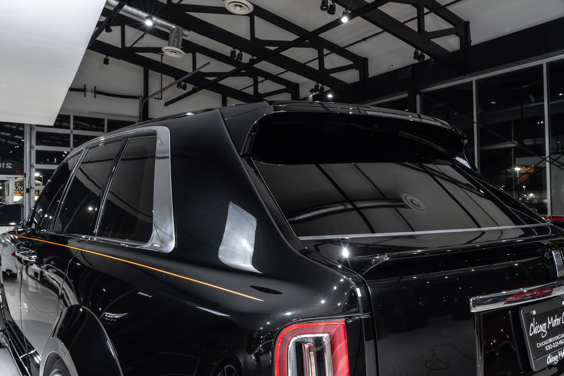 Used-2022-Rolls-Royce-Cullinan-The-HOTTEST-Example-Available-Brand-NEW-Novitec-Widebody-Build-81-Miles