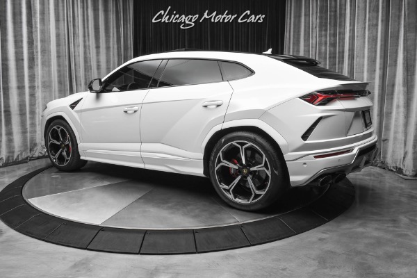 Used 2020 Lamborghini Urus SUV Hot Color Combo! B&O 3D! Style Package! Front PPF! LOADED for sale Sold at Chicago Motor Cars in West Chicago IL 60185 3