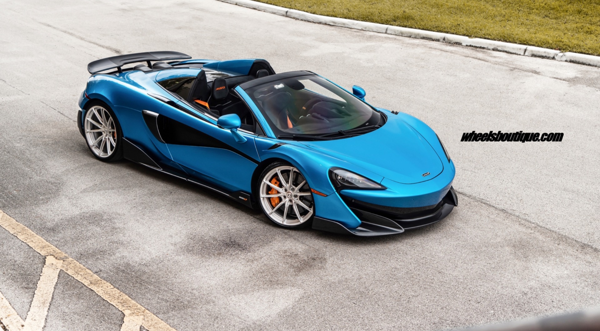 Used-2020-McLaren-600LT-Spider-Convertible-PERFECT-Spec-HRE-Wheels-Only-3k-Miles-LOADED