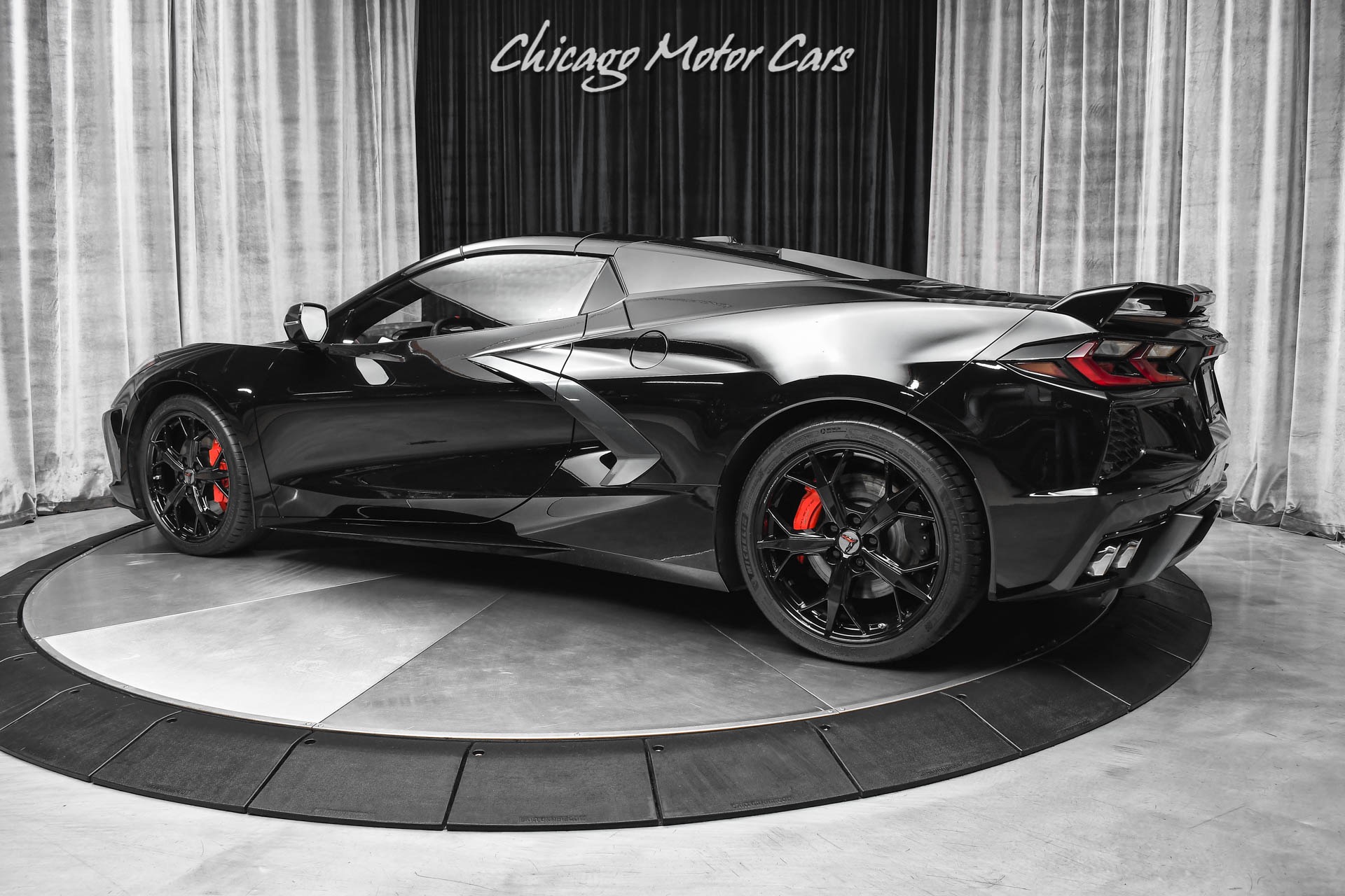 Used-2021-Chevrolet-Corvette-Stingray-Convertible-3LT-with-Z51-HUGE-MSRP-HOT-Spec-Carbon-Fiber-LOADED