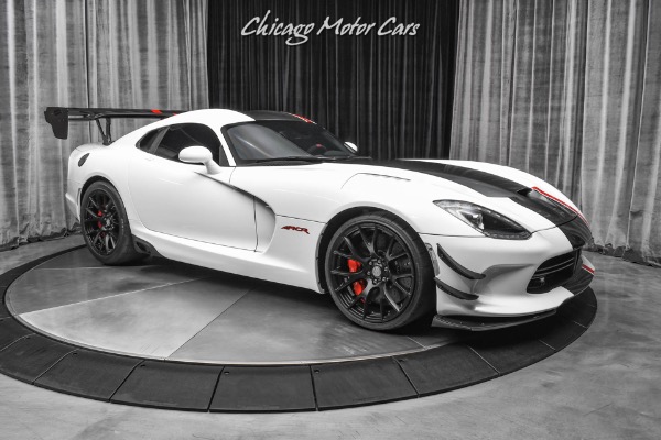 Used 2016 Dodge Viper GTC Coupe ONLY 300 Miles! ACR Pkg Carbon Fiber Pkg Extreme Aero Pkg LOADED for sale Sold at Chicago Motor Cars in West Chicago IL 60185 6
